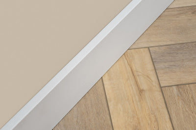 MDF Moderne plint 120x12 wit voorgelakt RAL 9010